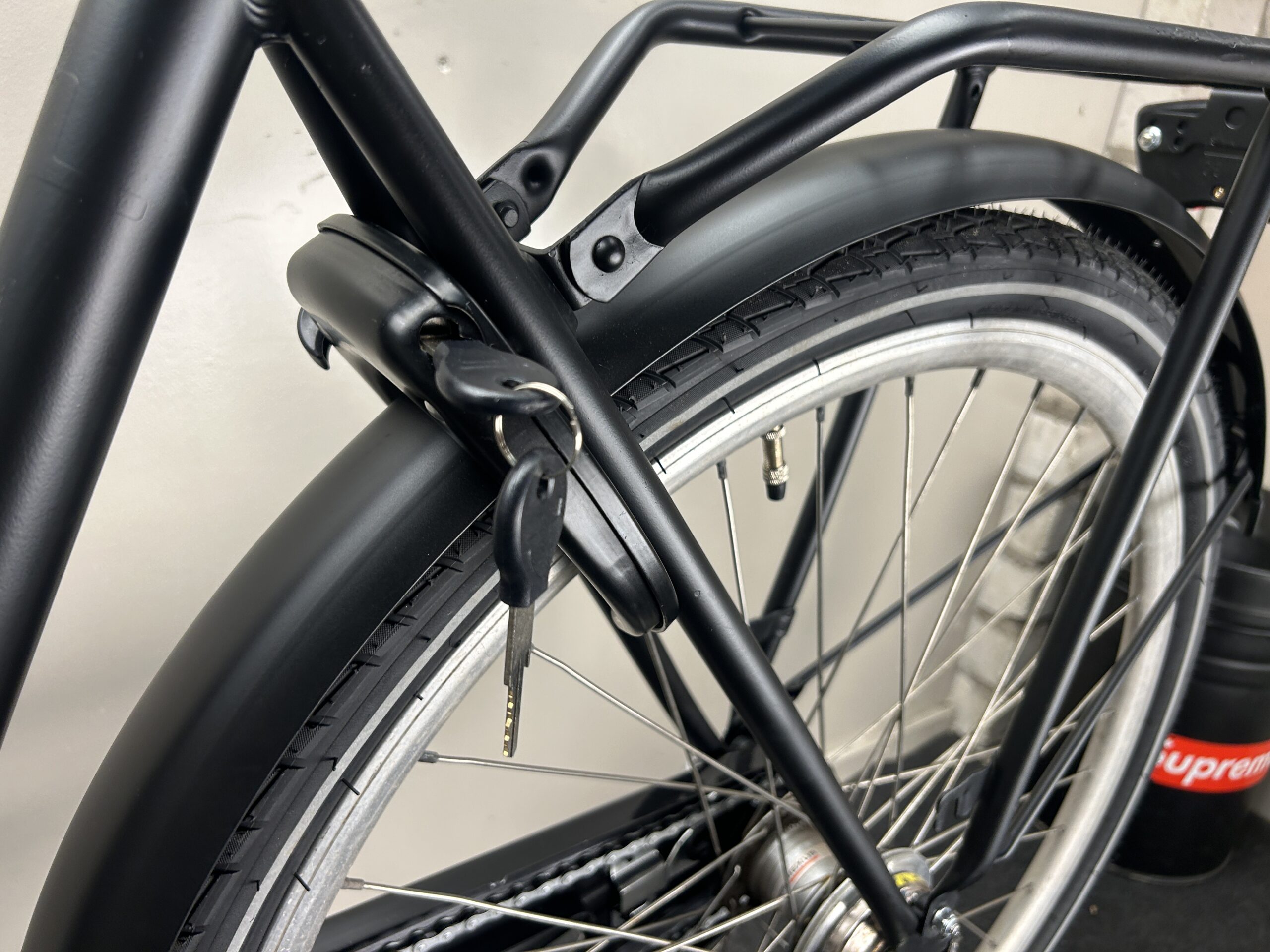 Tweedehands Damesfiets Cortina U4 28inch 57CM 3 versnellingen - Afbeelding 4