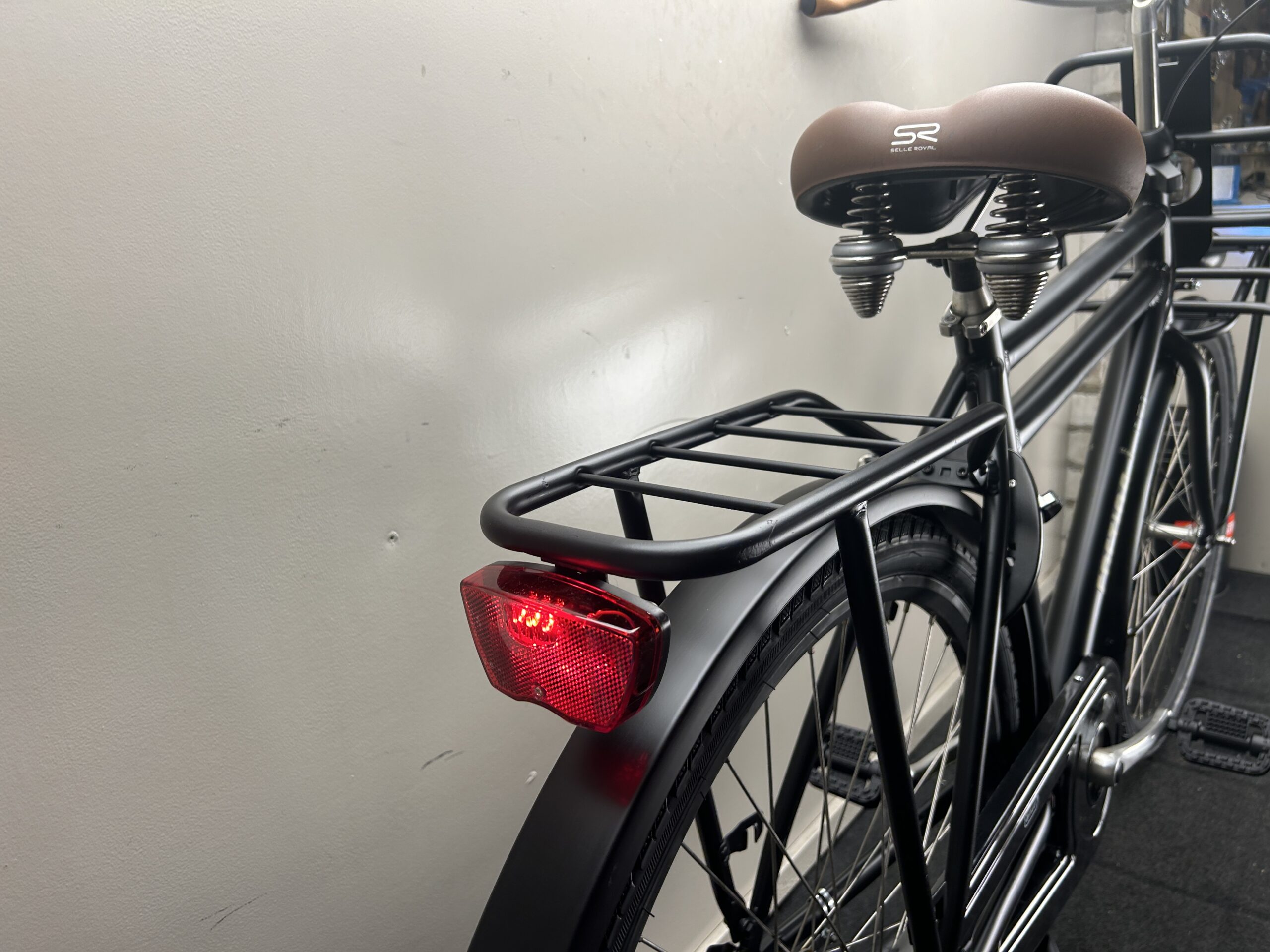 Tweedehands Herenfiets Cortina U4 28inch 55CM terugtrraprem - Afbeelding 7