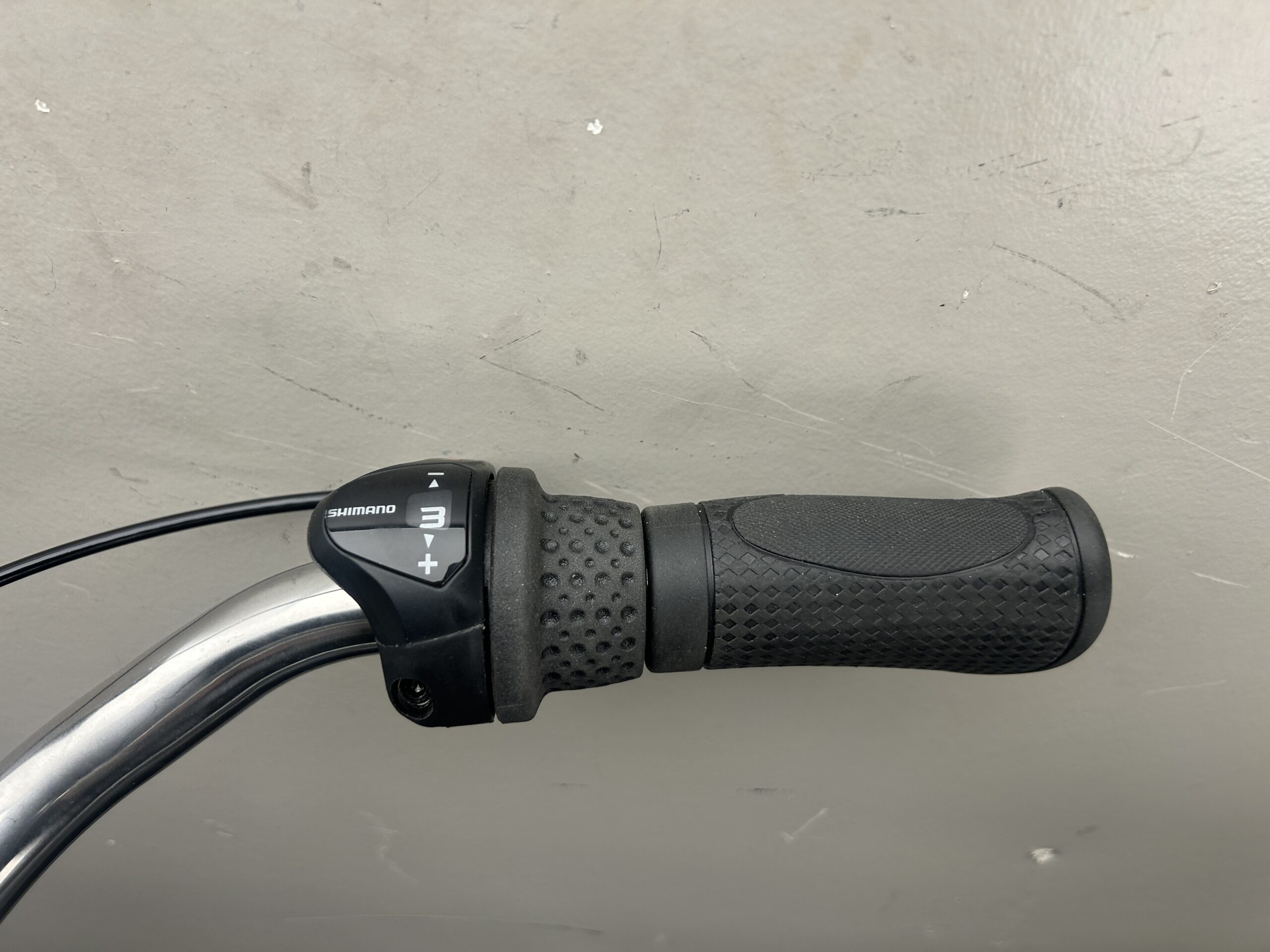 Tweedehands Jongensfiets Cortina U4 24inch 3 versnellingen terugtraprem - Afbeelding 7