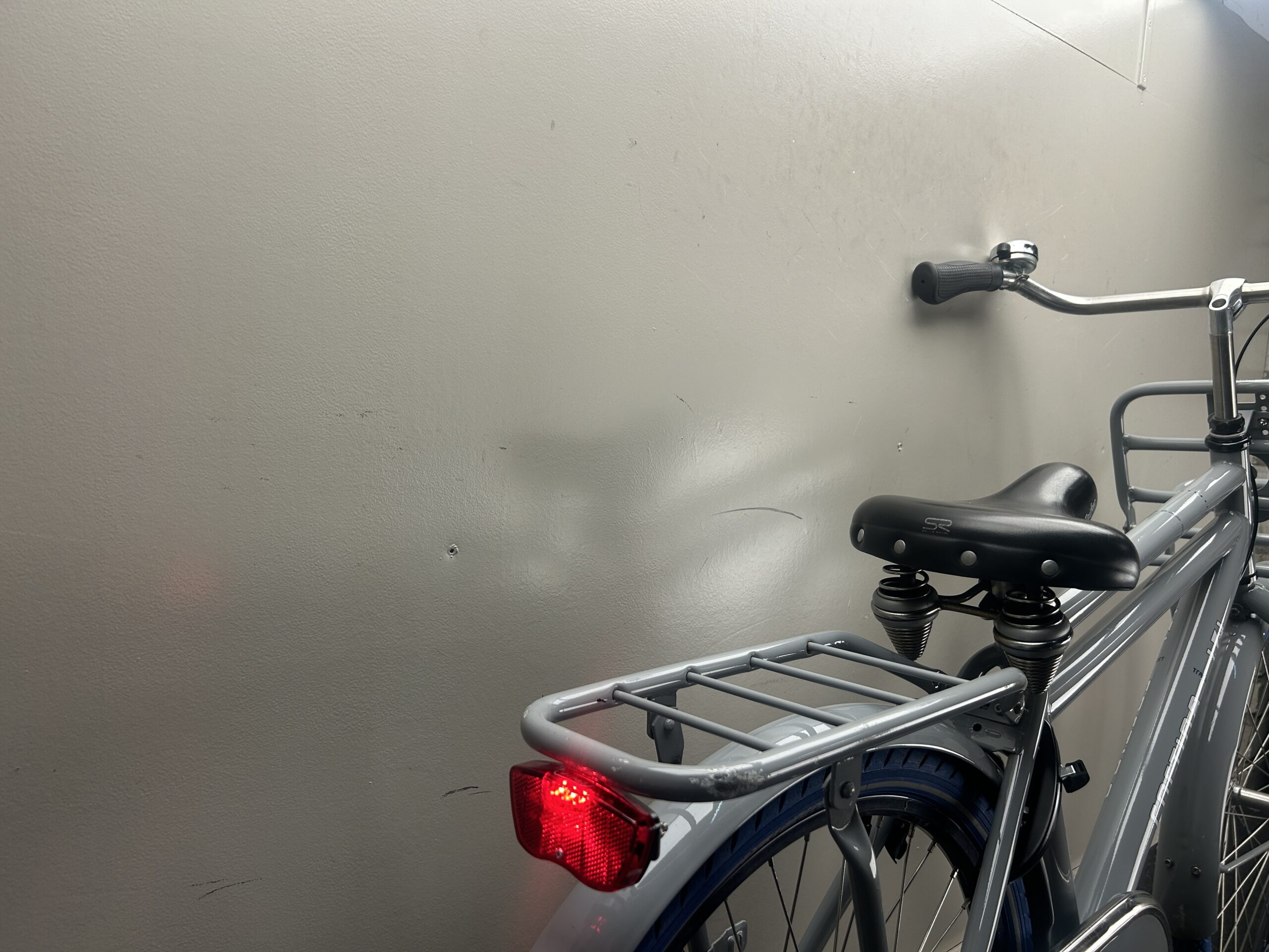 Tweedehands Jongensfiets Cortina U4 24inch 3 versnellingen terugtraprem - Afbeelding 6