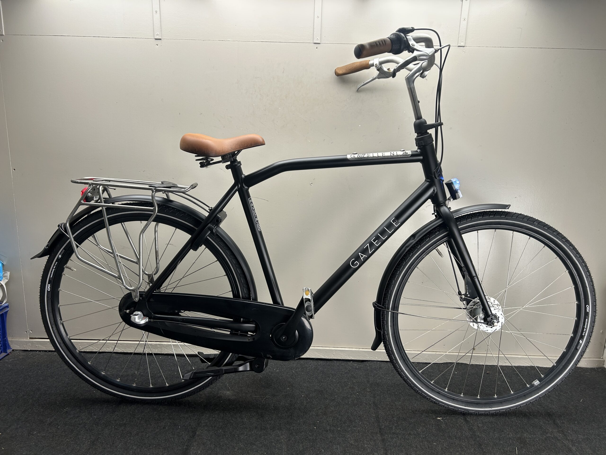 Tweedehands Herenfiets Gazelle Transport 28inch 59CM 3 versnellingen