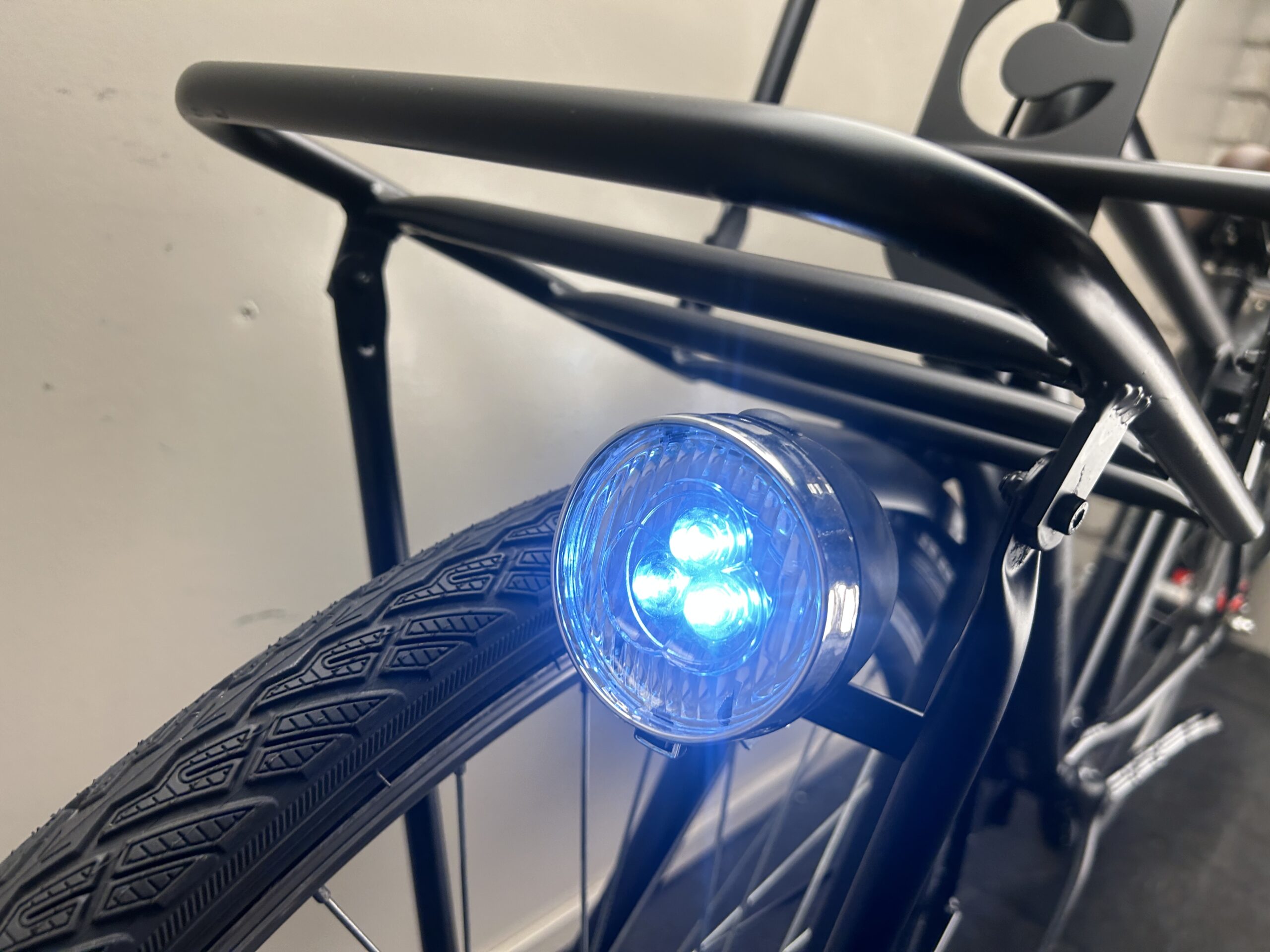 Tweedehands Herenfiets Cortina U4 28inch 50CM 3 versnellingen terugtraprem - Afbeelding 5